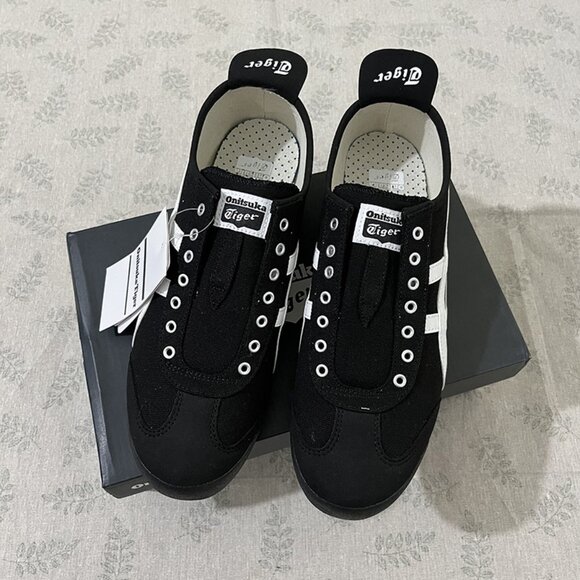 Onitsuka Tiger By Asics Black Canvas Laceless Shoes - Picture 1 of 6